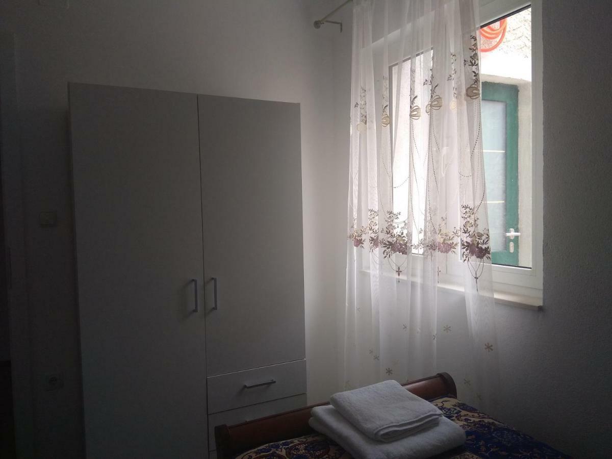 Apartmani Alma Skradin Luaran gambar